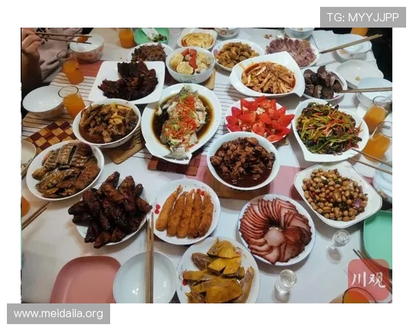 龙虎斗年夜饭线上线下结合：利用网络平台增强家庭成员间的互动与节日氛围
